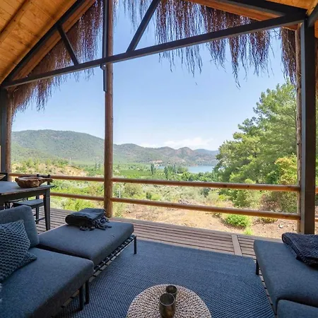Enchanting Forest With Lake View Villa Muğla